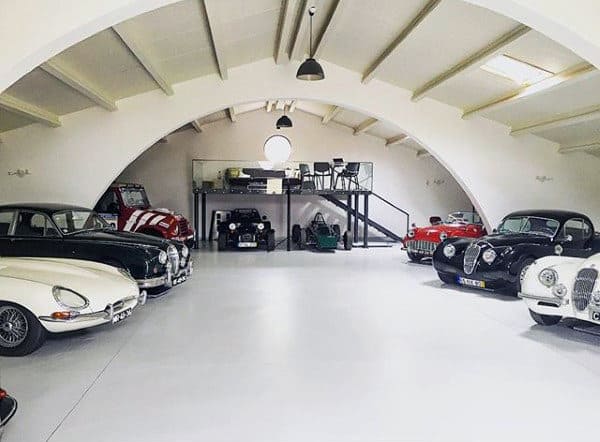 Scandinavian arched garage 