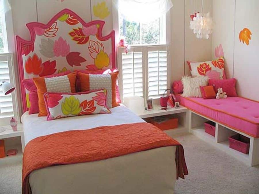 colorful girls bedroom bench seat