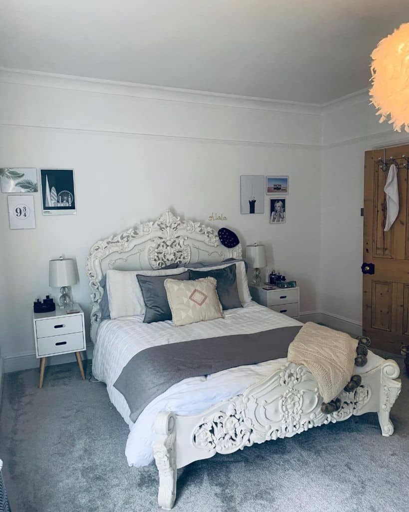 modern white vintage bedroom