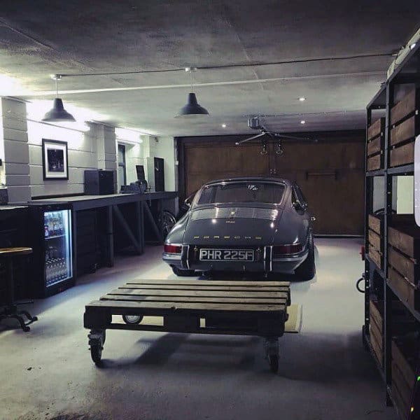monochromatic garage 