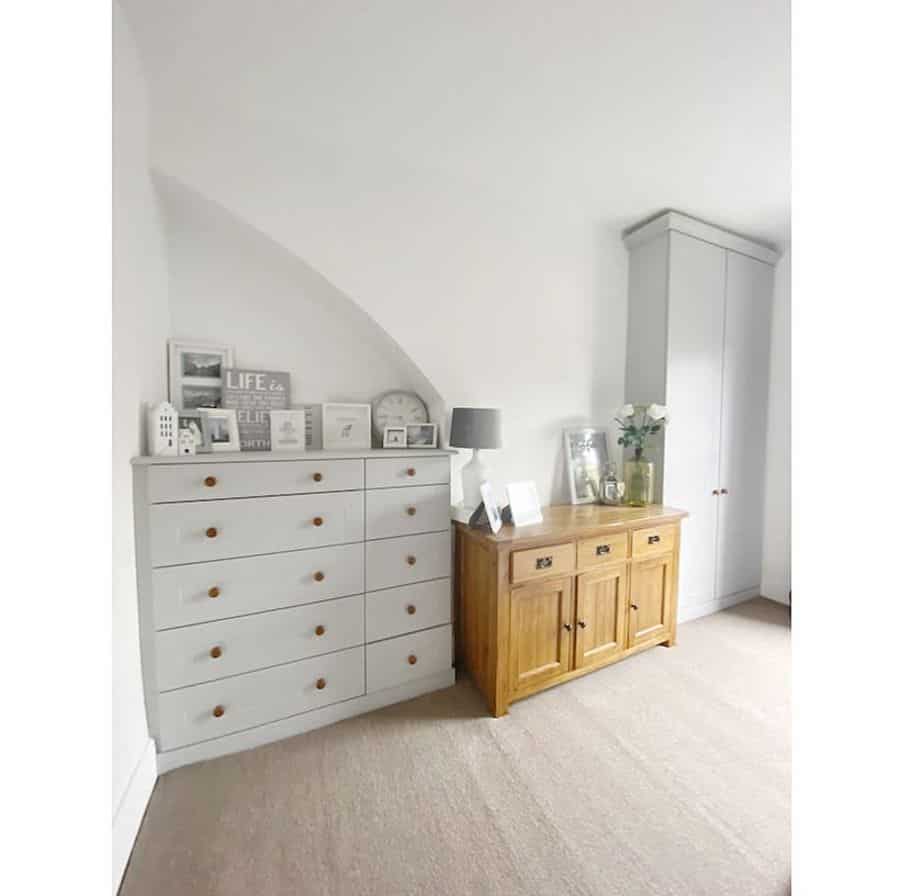 white and wood dressers