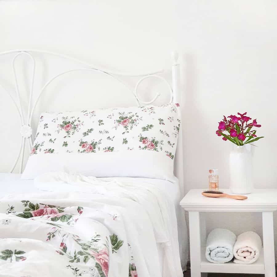 shabby chic white vintage bedroom rose print sheets
