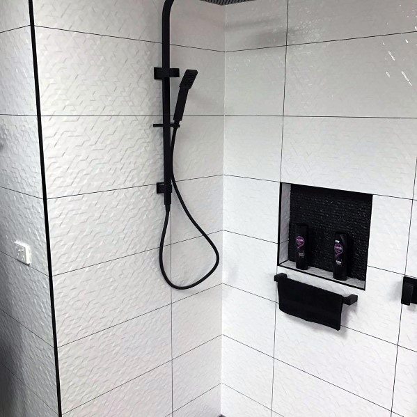 shower niche with towel rod 